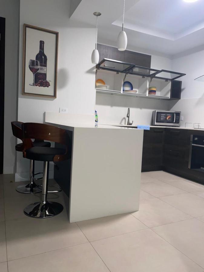 Parkhurst 1 Apartment Kingston Ngoại thất bức ảnh