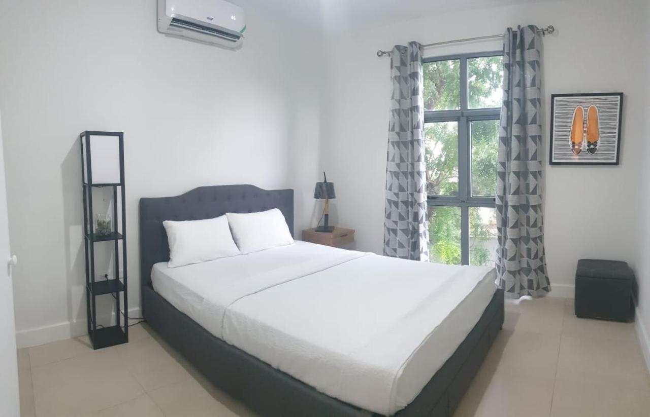 Parkhurst 1 Apartment Kingston Ngoại thất bức ảnh